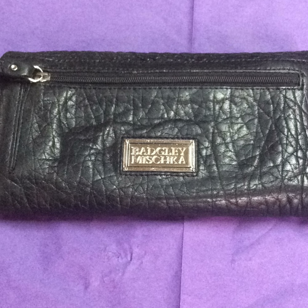 Badgley Mischka Wallet